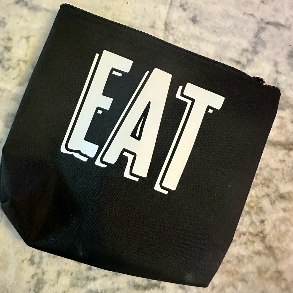 Thirty-One: Snack & Go reusable thermal pouch “EAT”